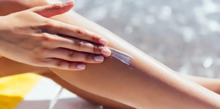 Skin cancer on the rise in young wealthy people (1)
